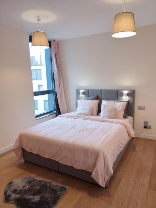 Beautiful 2Br/2Bar Apartement In European District 브뤼셀 외부 사진